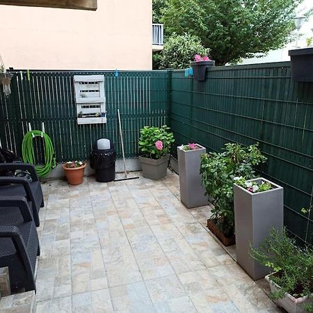 Chez Ilenia Appartement Lagny Buitenkant foto