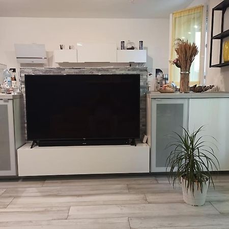 Chez Ilenia Appartement Lagny Buitenkant foto